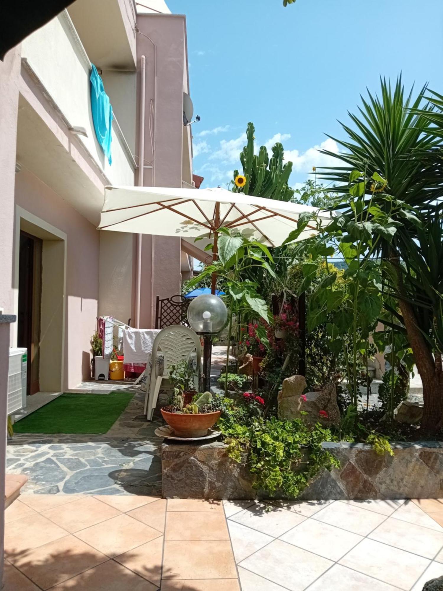 Casa Terme Romane 카스텔사르도 외부 사진